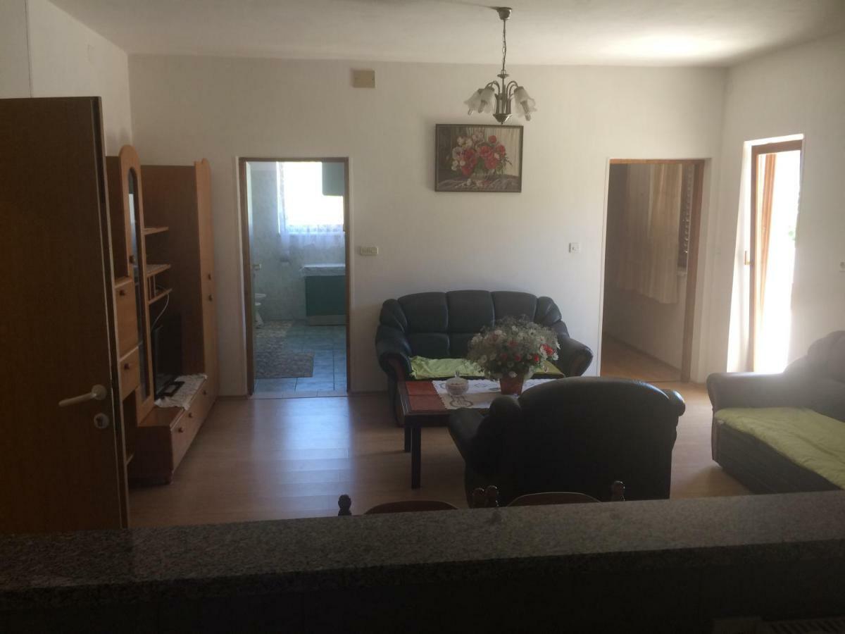 Ferienwohnung Toni I Kristina Baška Exterior foto