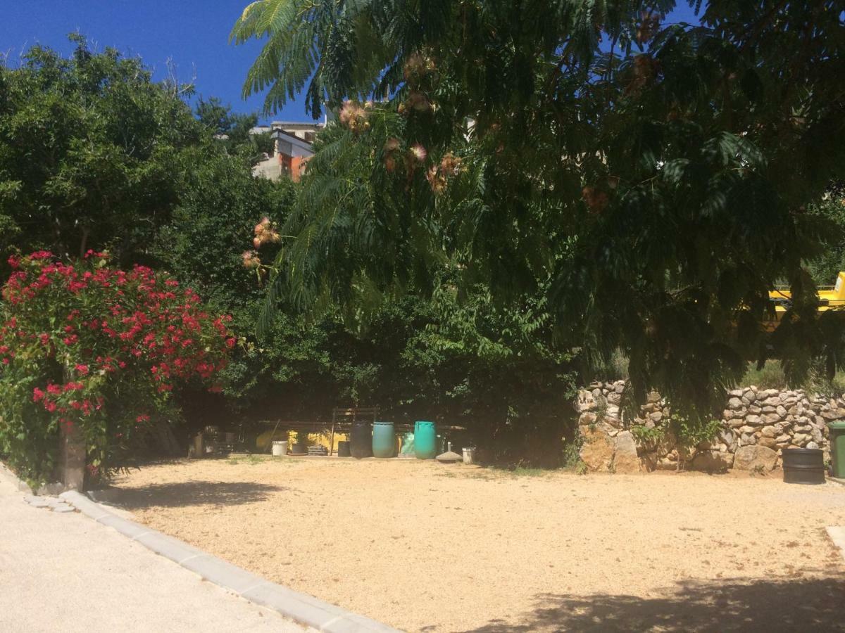 Ferienwohnung Toni I Kristina Baška Exterior foto