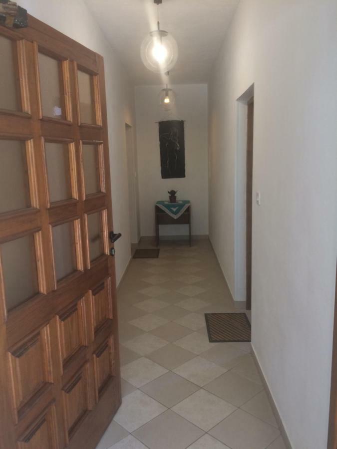 Ferienwohnung Toni I Kristina Baška Exterior foto