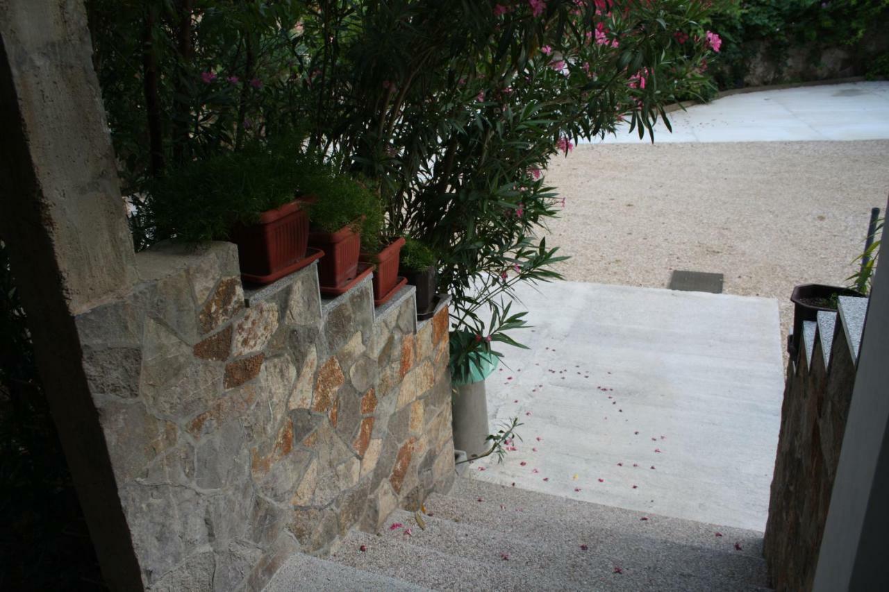 Ferienwohnung Toni I Kristina Baška Exterior foto