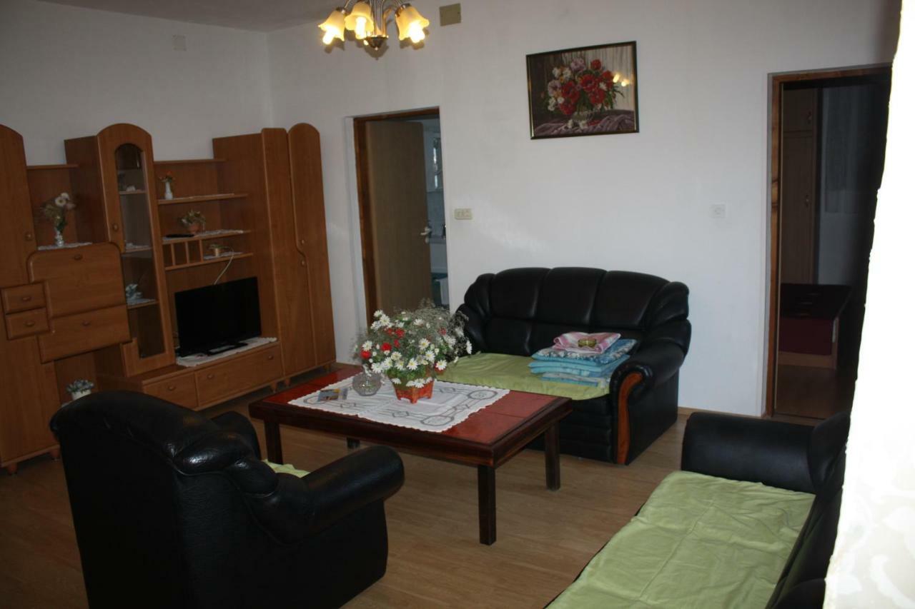 Ferienwohnung Toni I Kristina Baška Exterior foto